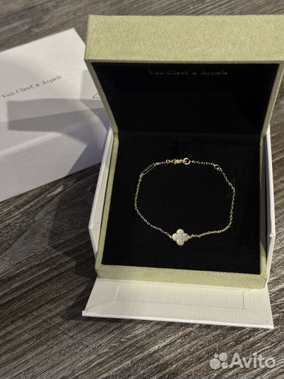Браслет Van Cleef перламутр