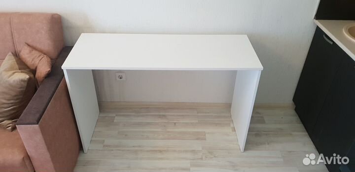 Продам стол 116 длина 45 ширина