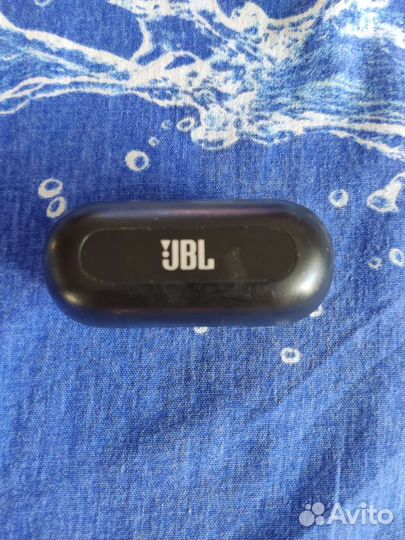Кейс для наушников jbl