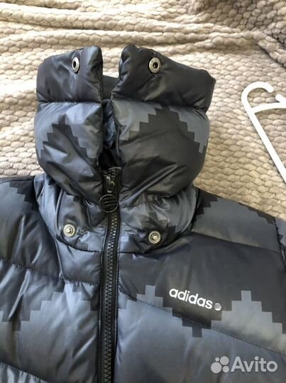 Пуховик женский adidas XS