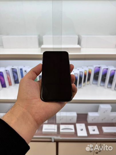 iPhone Xs, 64 ГБ