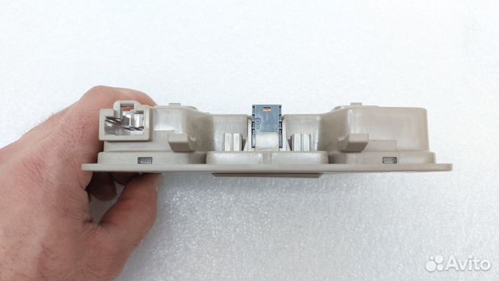 Плафон салонный задний Hyundai Tucson TL G4NA 2018