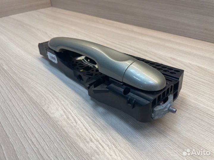 Ручка двери внешняя задняя правая LADA X-Ray Cross