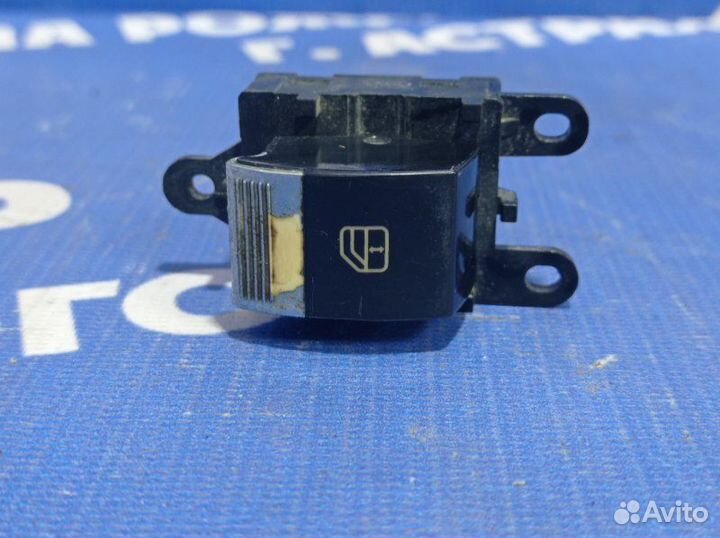 Кнопка стеклоподъемника Lifan Solano седан LF481Q3