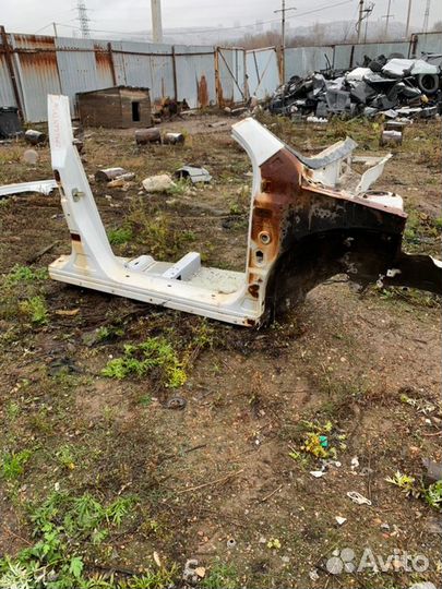 Порог правый Geely Emgrand EC7