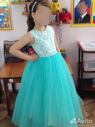 Продается праздничное платье