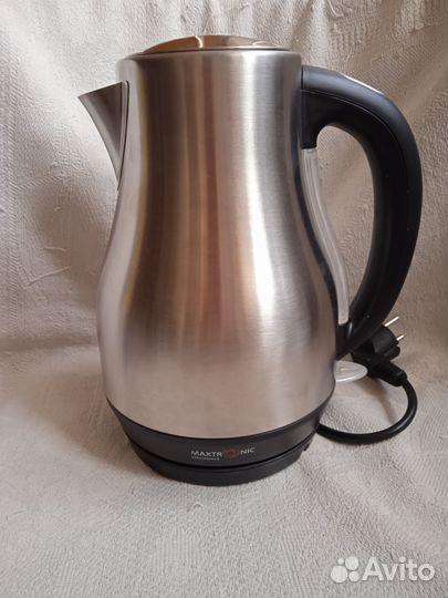 Чайник электрический1, 7 л