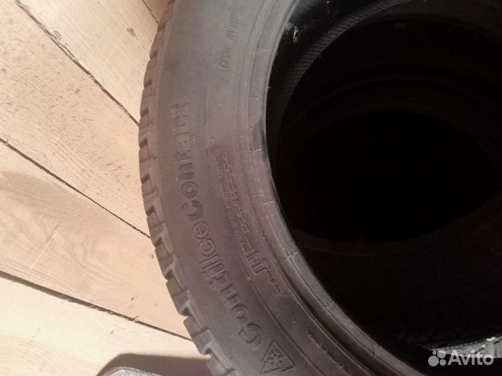 Continental AllSeasonContact 215/55 R17 98