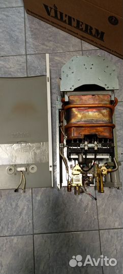 Газовая колонка Нева 4510М (на запчасти)