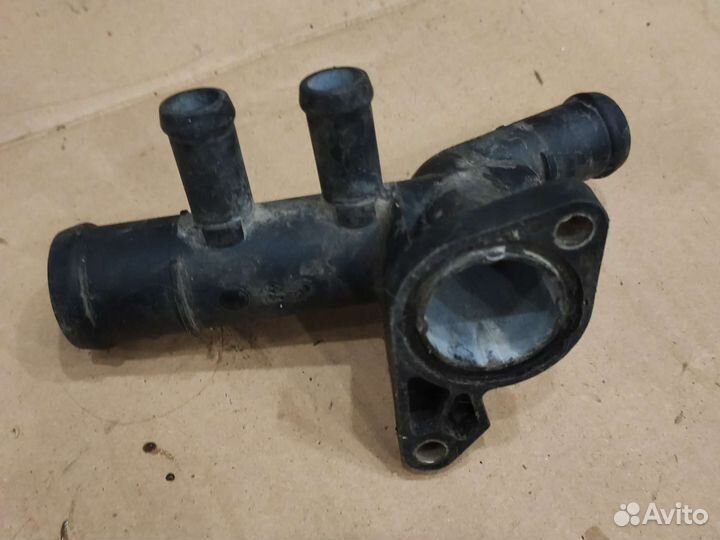 Фланец системы охлаждения VAG