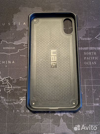 Чехол на iPhone Xr UAG Monarch carbon fiber