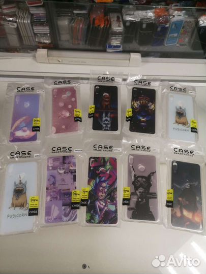 Чехлы на телефон