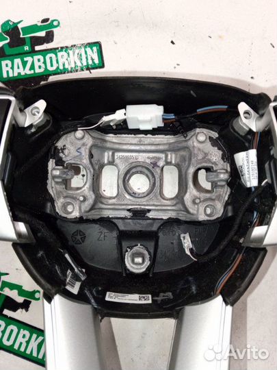 Руль Jeep Grand Cherokee Srt-8 WK2 6.4L V8 SRT