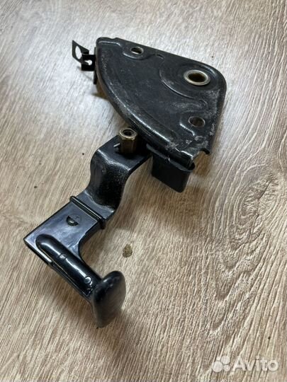 Ручка капота Audi 100 C3 (44)