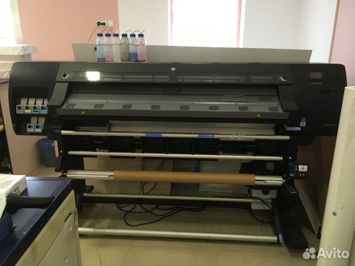 Продам широкоформатный принтер HP L26500