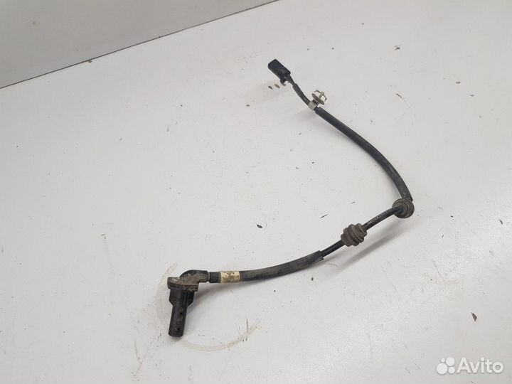 Датчик ABS задний левый