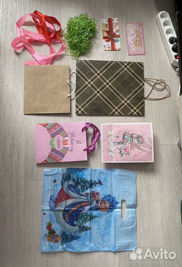 Подарочные пакеты, открытки, упаковка