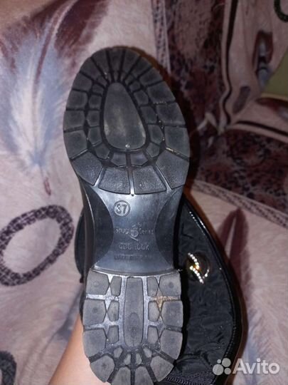 Резиновые сапоги