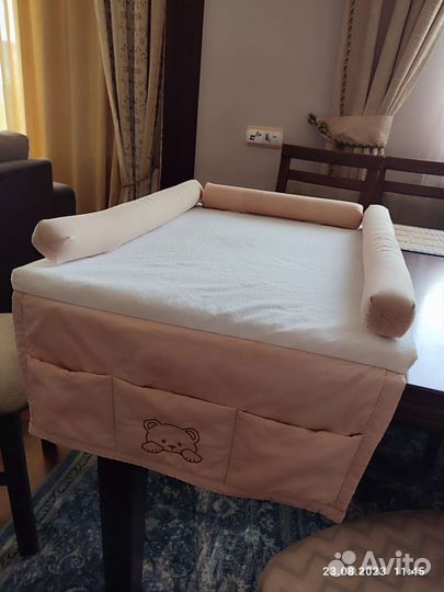 Матрас на пеленальный столик + горшок, игрушки