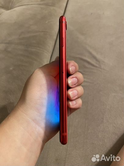 iPhone SE (2020), 64 ГБ