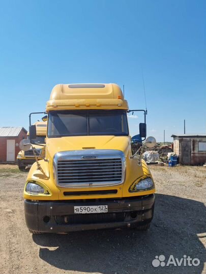 Freightliner CL120064ST, 2003