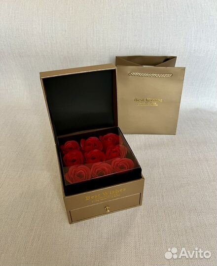 Подарок на 8 марта