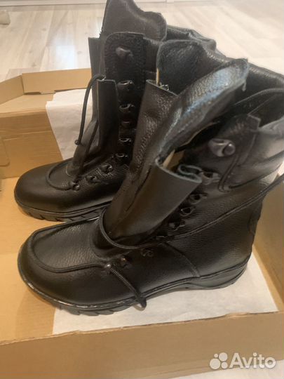 Ботинки с высокими берцами о.42 Фарвдей