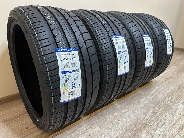 Triangle Sports TH201 245/35 R18 95Y