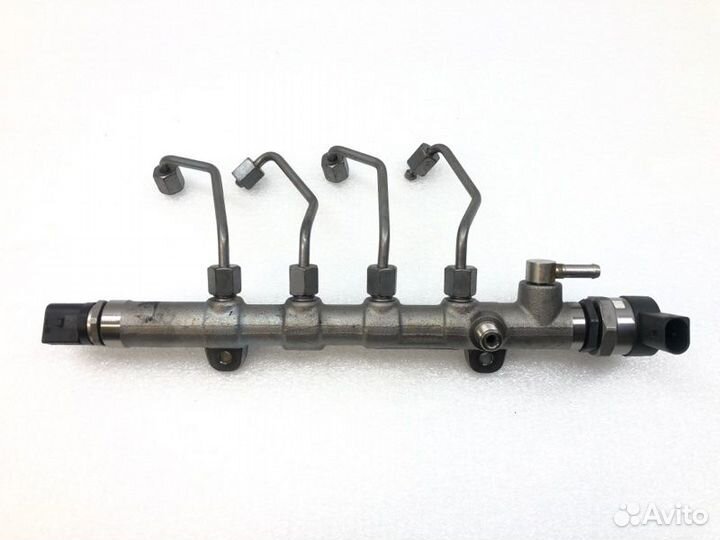 Топливная рейка (рампа) Mercedes-Benz Glc-Class