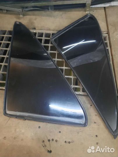 Стекло на toyota carina A171