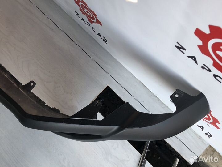 Toyota Rav4 Решетка бампера переднего