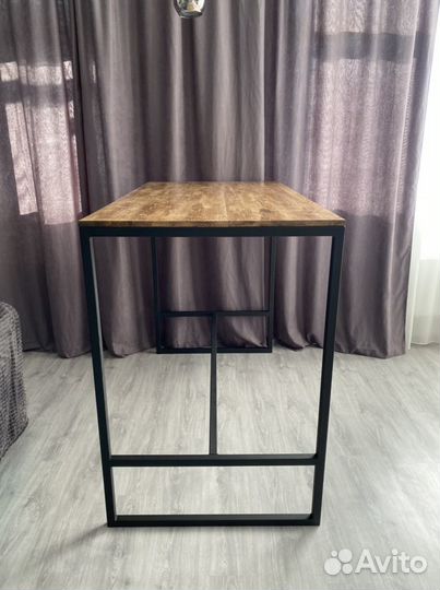 Барный стол