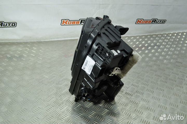 Б/У Б/У Фара передняя левая Hyundai Grandeur 7