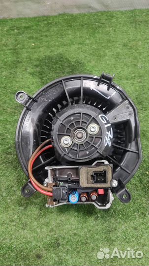 Моторчик печки Mercedes Benz E-class W211 2004