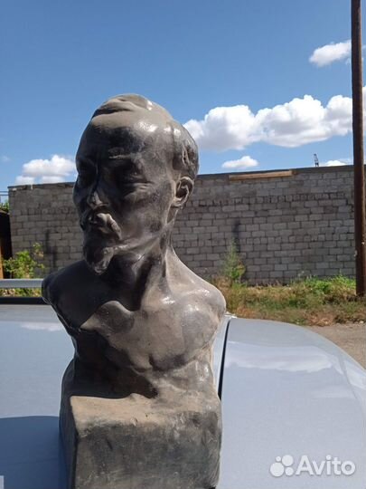 Продам бюст символа революции Ф. Э. Дзержинского