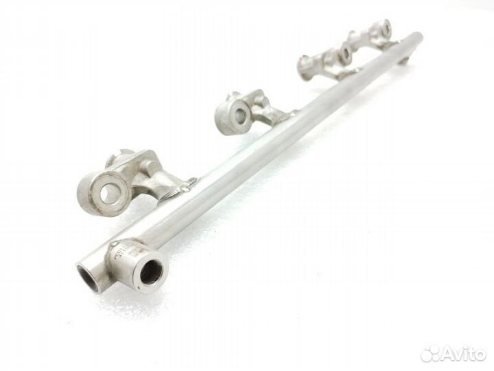 Топливная рейка (рампа) Mazda 3