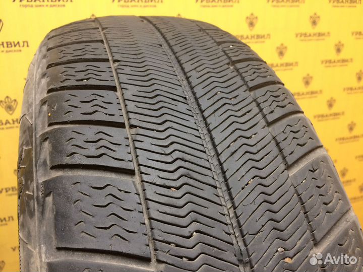 Michelin Maxi Ice 205/60 R15