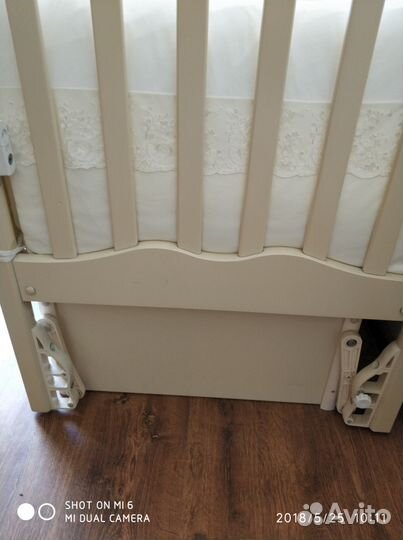 Детская кроватка