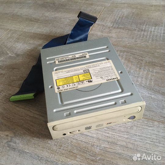 DVD/CD-RW привод