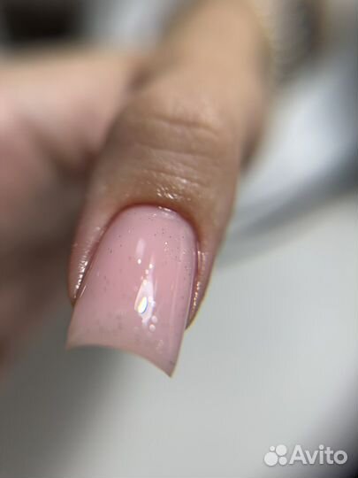 Маникюр педикюр