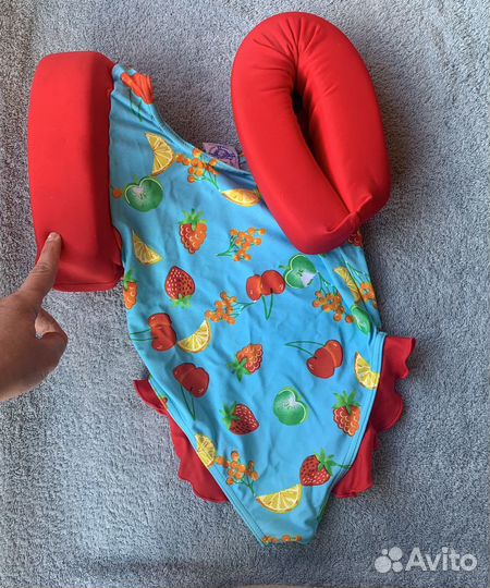 Купальник детский со встроенными нарукавниками