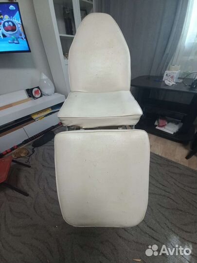 Педикюрное кресло бу, кушетка