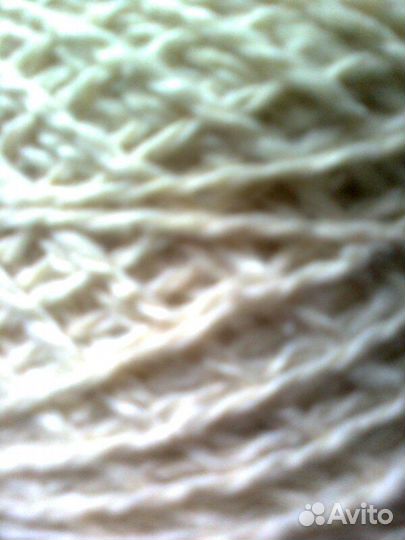 Нитки шерстяные