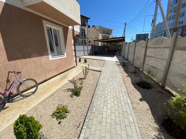 Квартира-студия, 37,7 м², 2/3 эт.