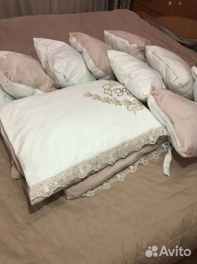 Комплект в детскую кроватку бортики