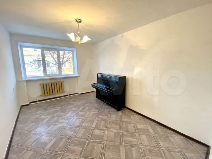 2-к. квартира, 42 м², 2/2 эт.