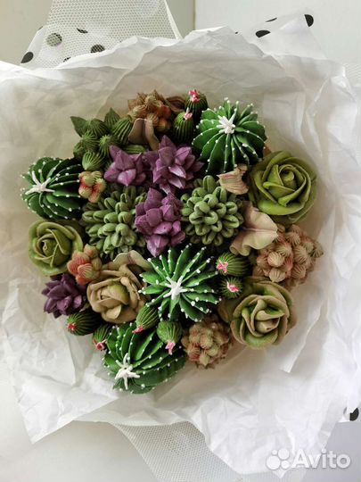 Кактусы, пельмени, букеты из зефира для мужчин