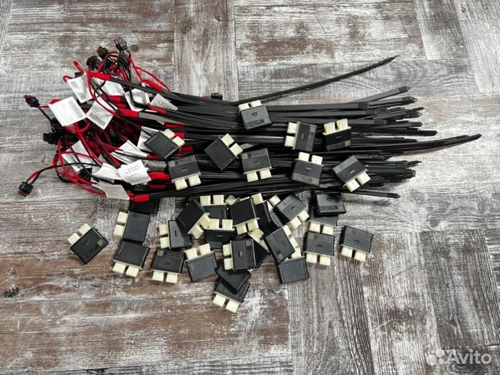 Виртуальная педаль открытия багажника Audi