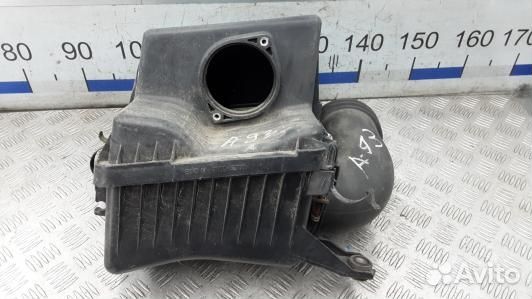 Корпус воздушного фильтра KIA sorento 1 (1NN12NQ01