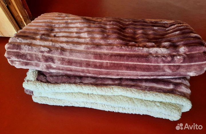 Одеяло покровное из микрофибры плид разные 220/220